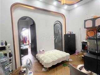 2 phòng ngủ bancol full nội thất