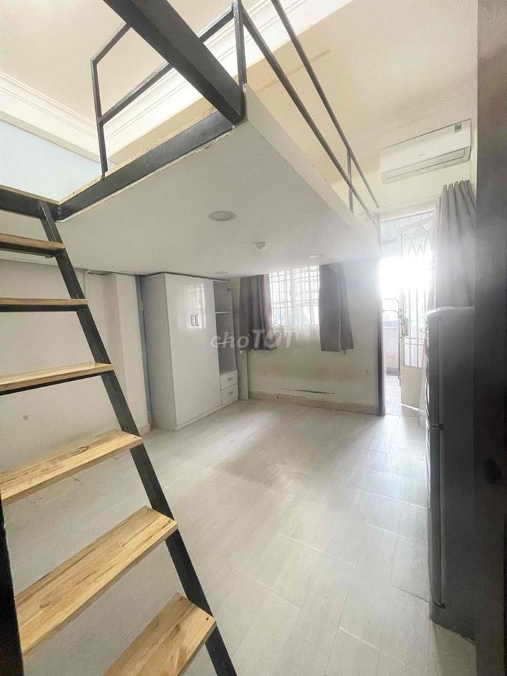 Phòng bancol duplex full nội thất