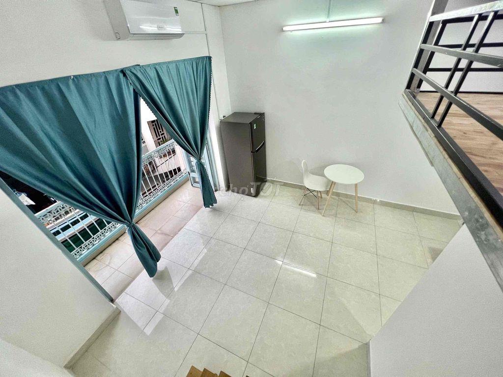 Phòng bancol duplex full nội thất