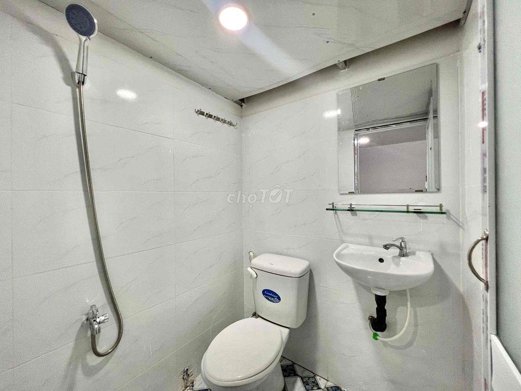 Phòng bancol duplex full nội thất