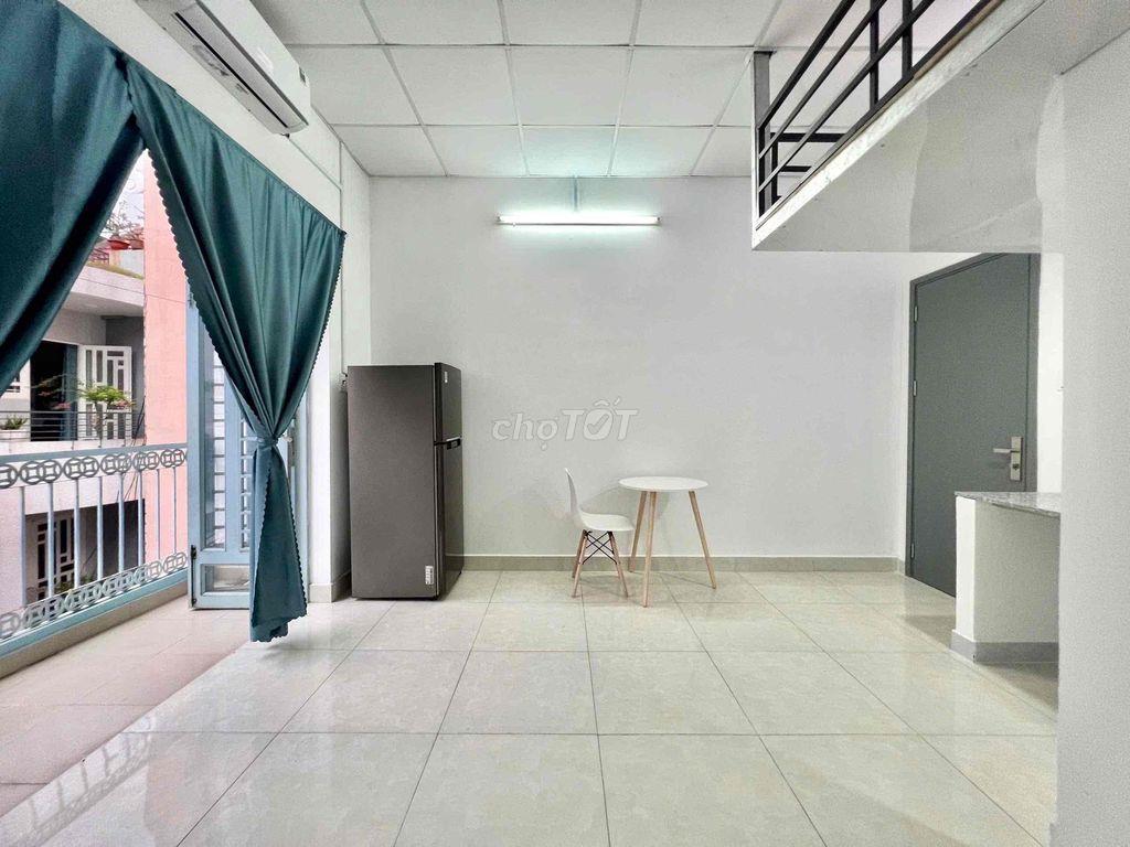 Phòng bancol duplex full nội thất