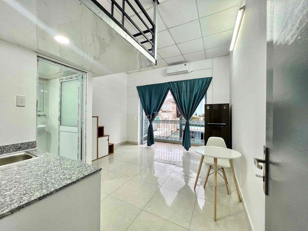 Phòng bancol duplex full nội thất