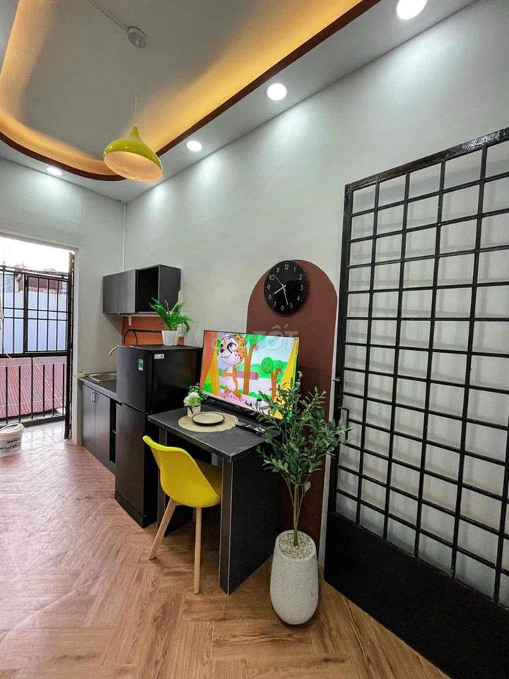 2 phòng ngủ bancol thuận tiện vào trung tâm