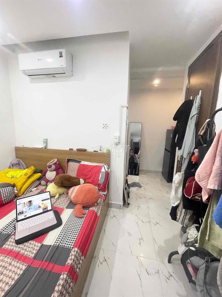 1 phòng ngủ tách bếp full nội thất nguyên tầng 1