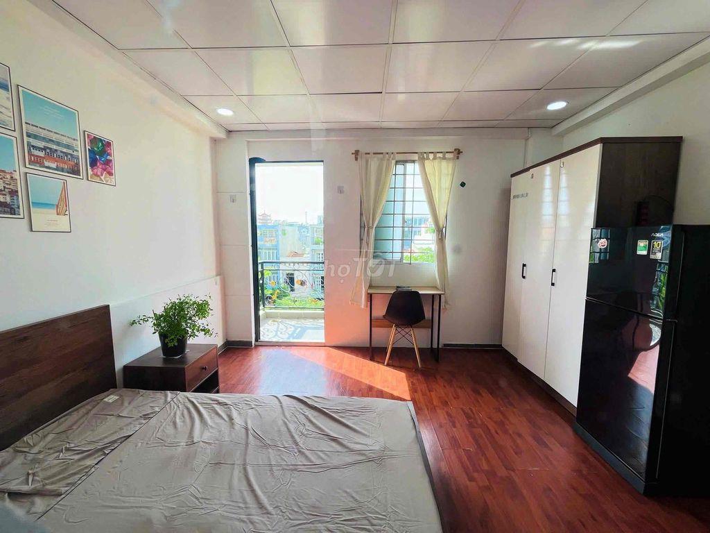 Phòng Tách Bếp 01 PN balcon thoáng mát gần VLU Gigamall