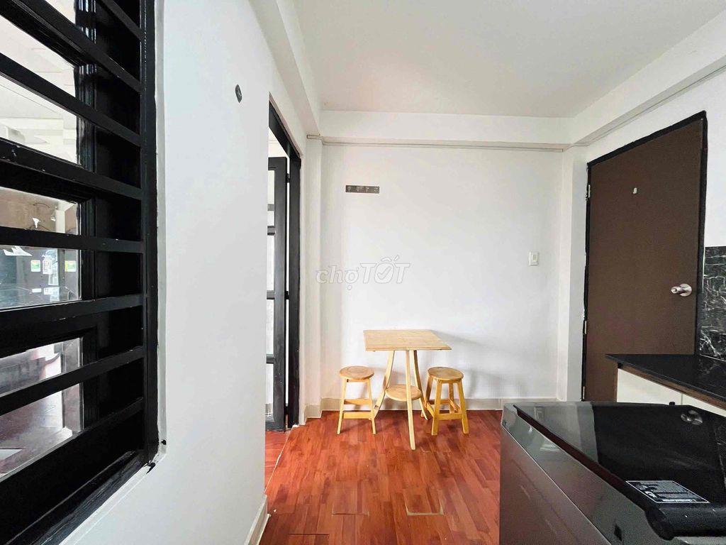 Phòng Tách Bếp 01 PN balcon thoáng mát gần VLU Gigamall