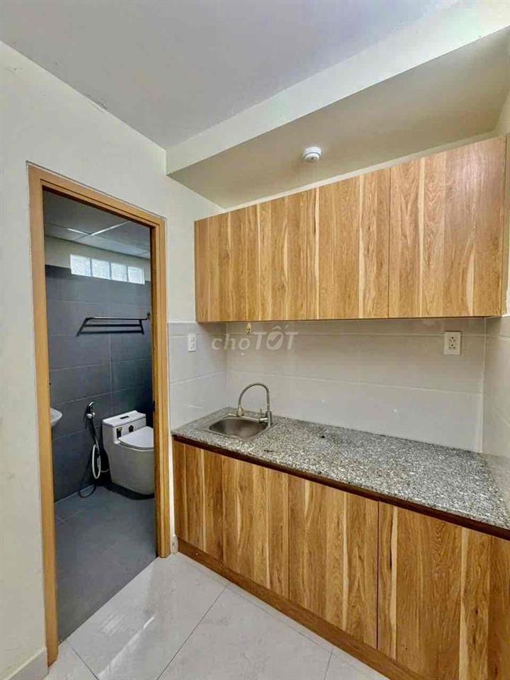 Chính chủ cho thuê căn hộ cao cấp 99 Nguyễn Văn Công. Giá 4,99 triệu