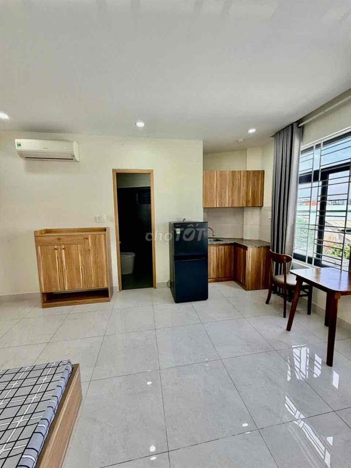 Chính chủ cho thuê căn hộ cao cấp 99 Nguyễn Văn Công. Giá 4,99 triệu