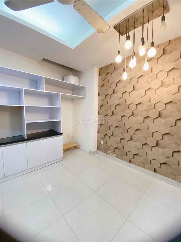 Phòng có bếp giờ tự do