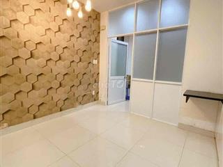 Phòng có bếp giờ tự do