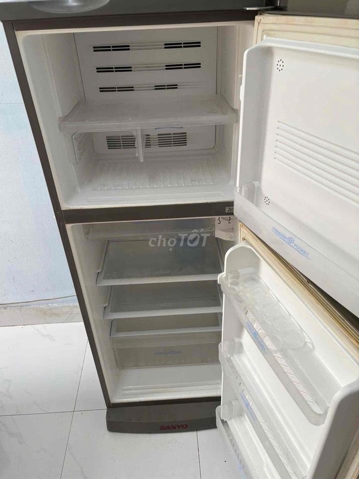 Phòng sạch -ngay Công viên PN-đầy đủ tiện nghi có ban công