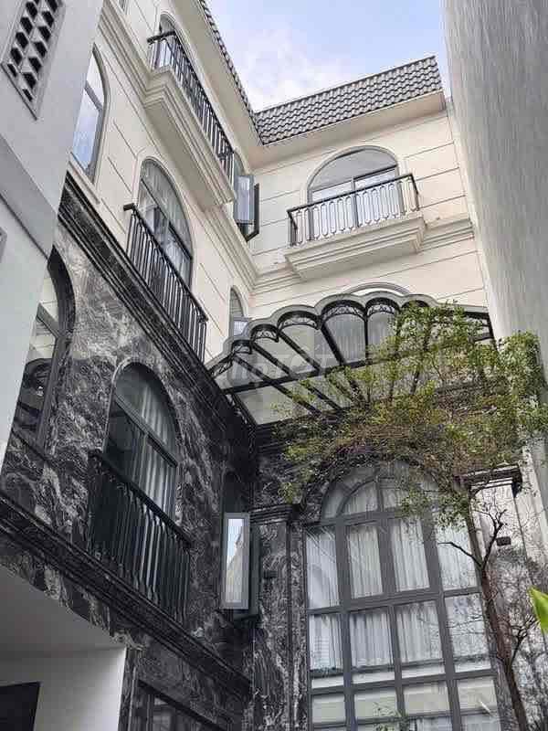 STUDIO 1PN LUXURY