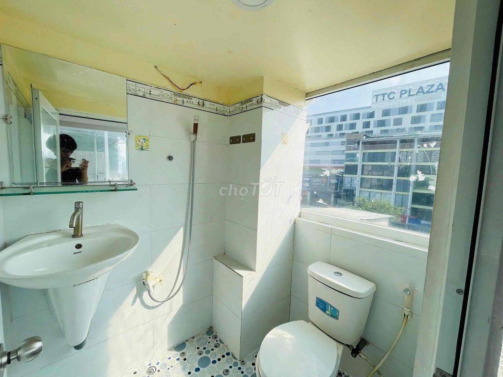 Phòng DUPLEX 1PN GẦN UTH,HUTECH,UEF,HIU,…
