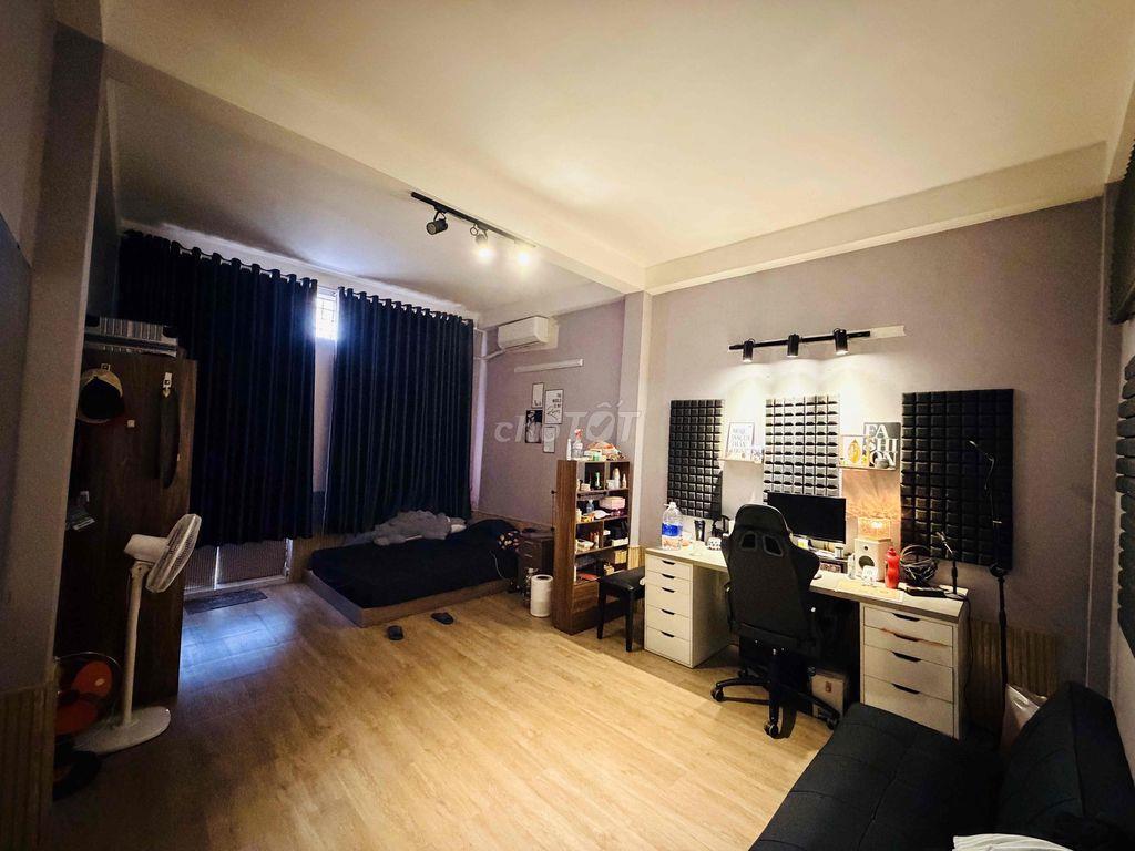 phòng trọ 40m2 có ban công cuối tháng 8 vào ở được