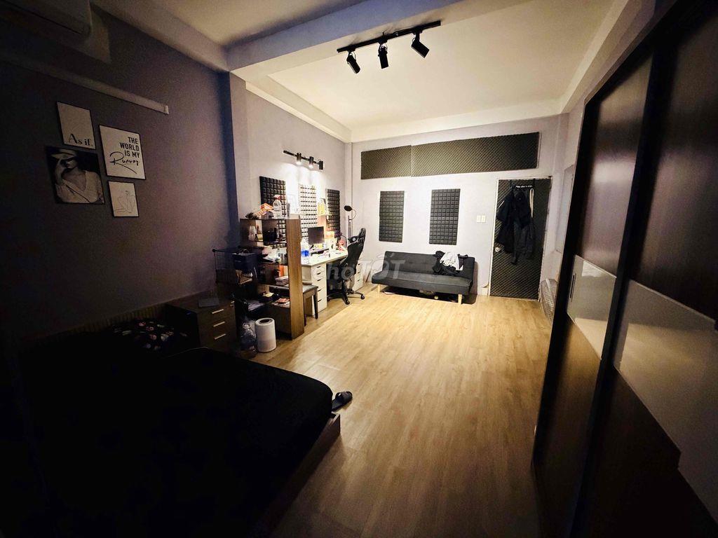 phòng trọ 40m2 có ban công cuối tháng 8 vào ở được
