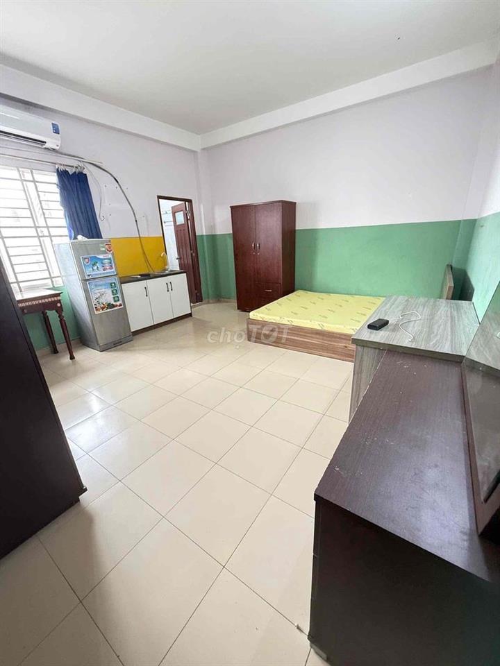 STUDIO FULL NỘI THẤT SIÊU RỘNG NGAY QUỐC LỘ 13 GẦN FTU GTVT