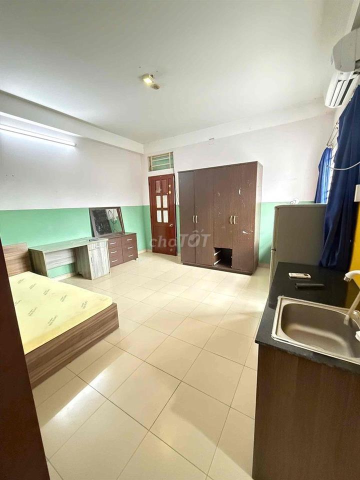 STUDIO FULL NỘI THẤT SIÊU RỘNG NGAY QUỐC LỘ 13 GẦN FTU GTVT