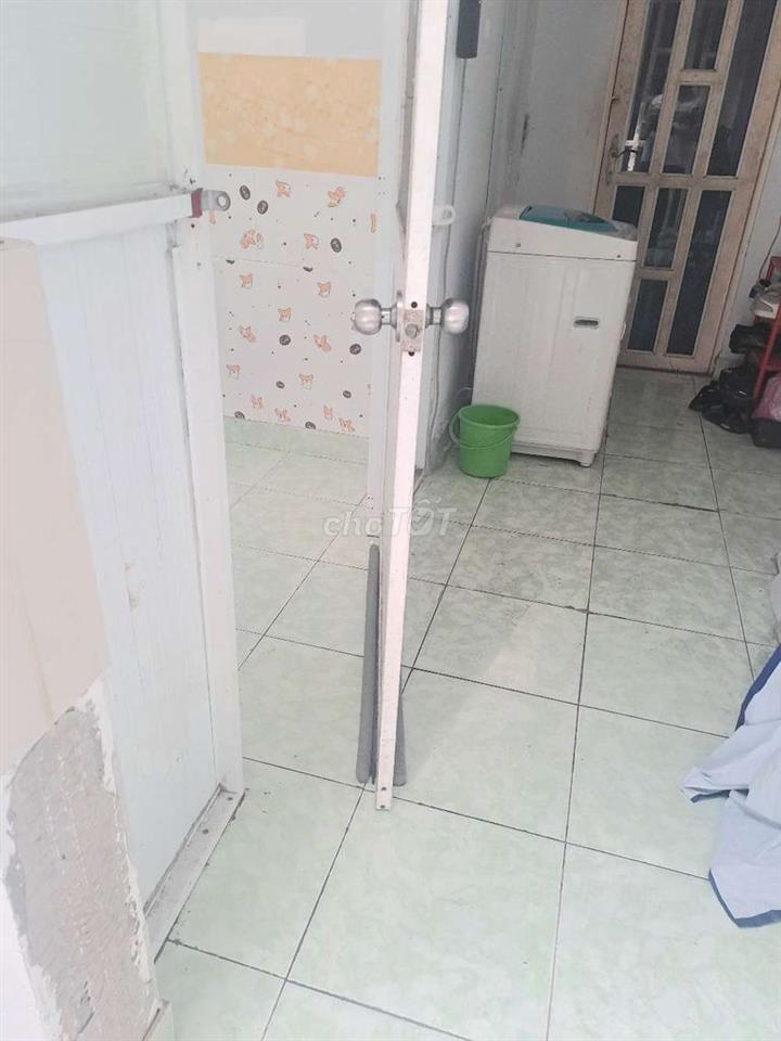 phòng nhỏ có wc riêng,máy giặt, giờ tự do 217/7A Bùi Đình Túy