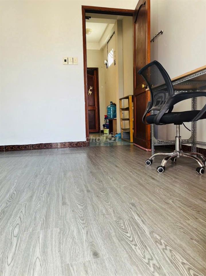 Cho thuê 2 phòng, nguyên 1 tầng lầu 3. Thích hợp gia đình, nhóm bạn