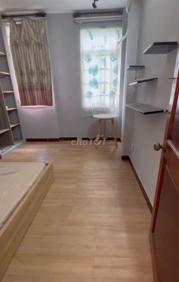 Cho thuê 2 phòng, nguyên 1 tầng lầu 3. Thích hợp gia đình, nhóm bạn