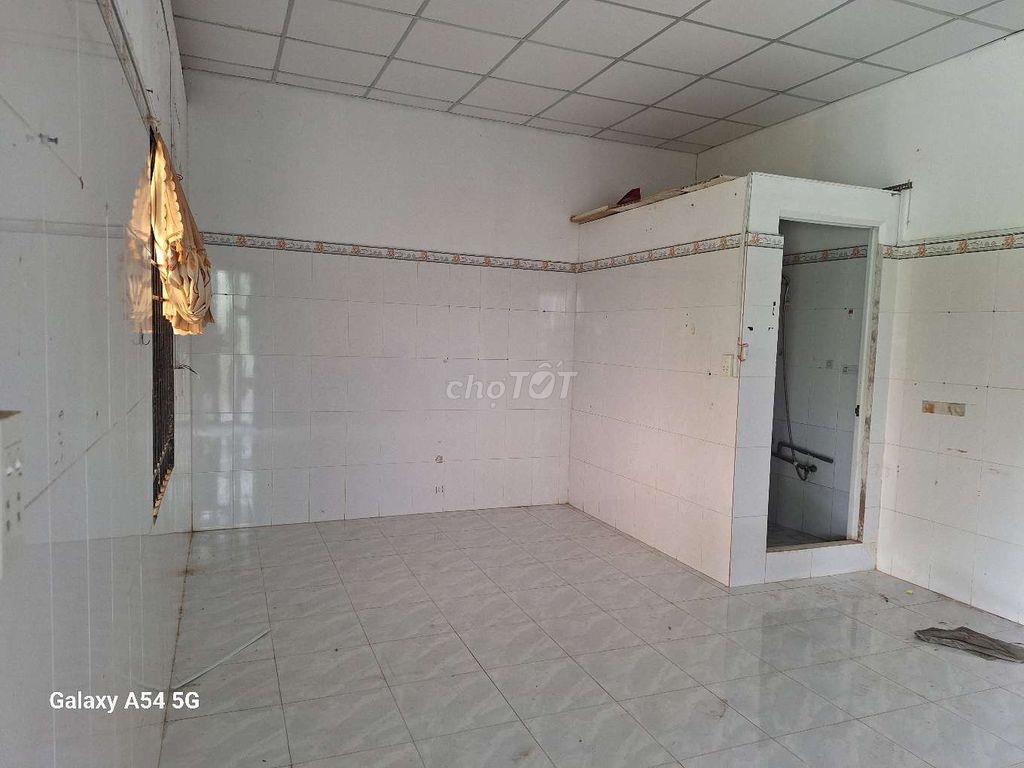 RIÊNG BIỆT NHƯ NHÀ NGUYÊN CĂN DTSD 24M² TRỆT WC WIEW HỒ THOÁNG MÁT 