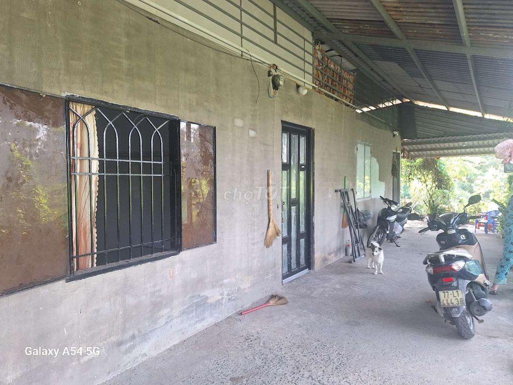 RIÊNG BIỆT NHƯ NHÀ NGUYÊN CĂN DTSD 24M² TRỆT WC WIEW HỒ THOÁNG MÁT 
