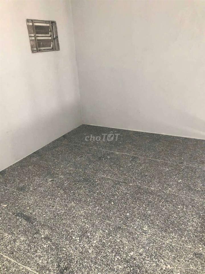 Nhà MỚI HẺM XH DTSD:30M² TRỆT LẦU LỬNG LÓT ĐÁ HOA CƯƠNG 100% như hình 