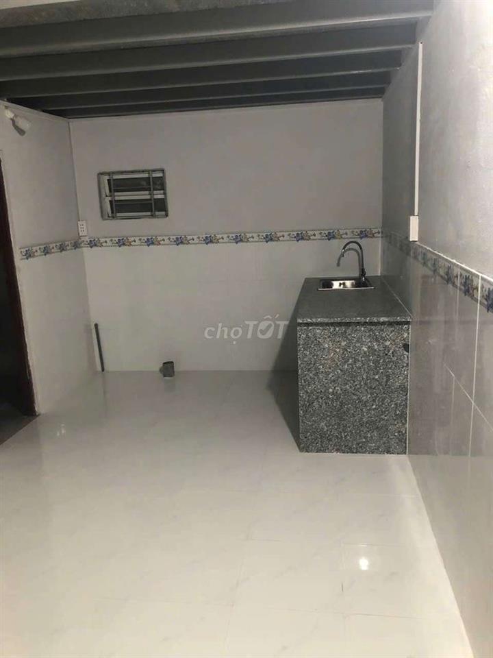 Nhà MỚI HẺM XH DTSD:30M² TRỆT LẦU LỬNG LÓT ĐÁ HOA CƯƠNG 100% như hình 