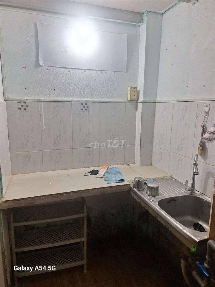 Riêng biệt như nhà nguyên căn DTSD 36m² trệt gác sân chung để xe vô tư
