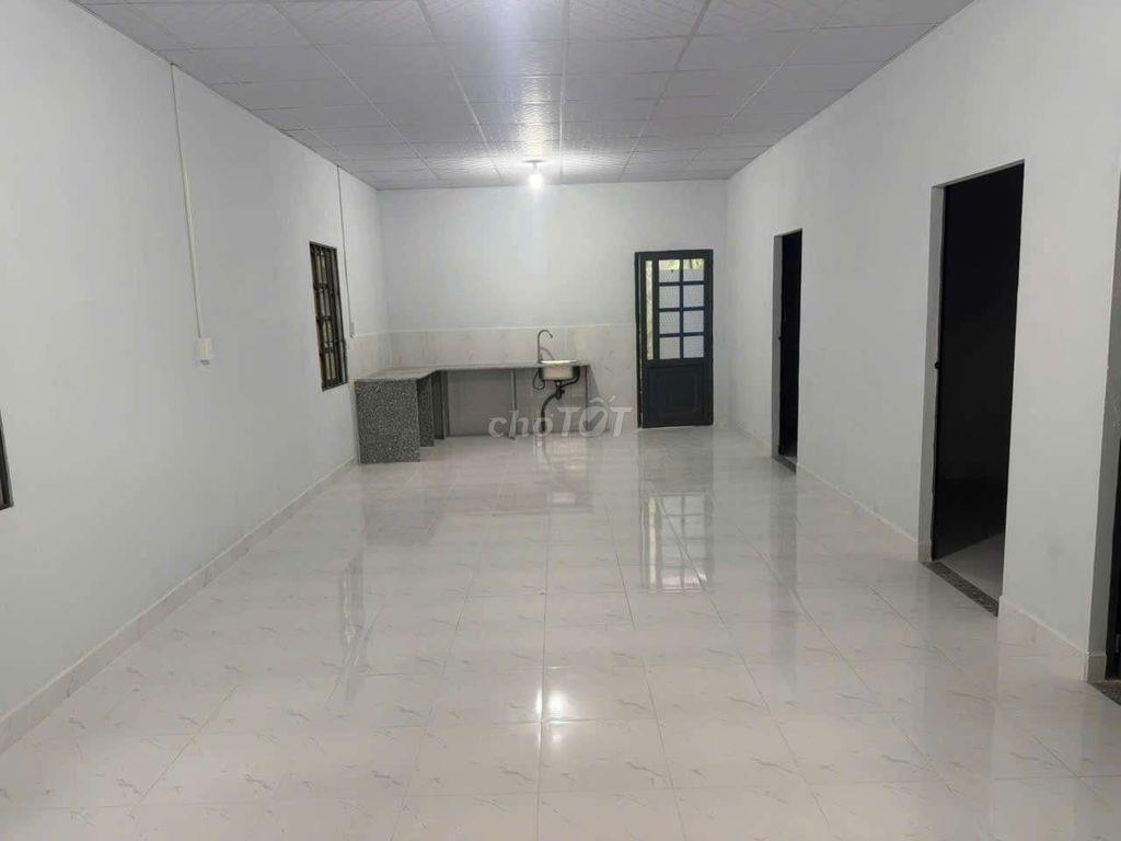 NHÀ+ ĐẤT VƯỜN.DTNHÀ 160M²DT ĐẤT 650M² 3PN PK NHÀ KHO SÂN TRƯỚC SÂN SAU