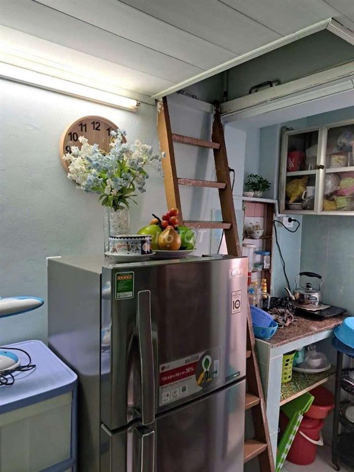 căn hộ CC NĐC LẦU 3 DTSD:10M² CÓ GÁC SỔ HỒNG RIÊNG 