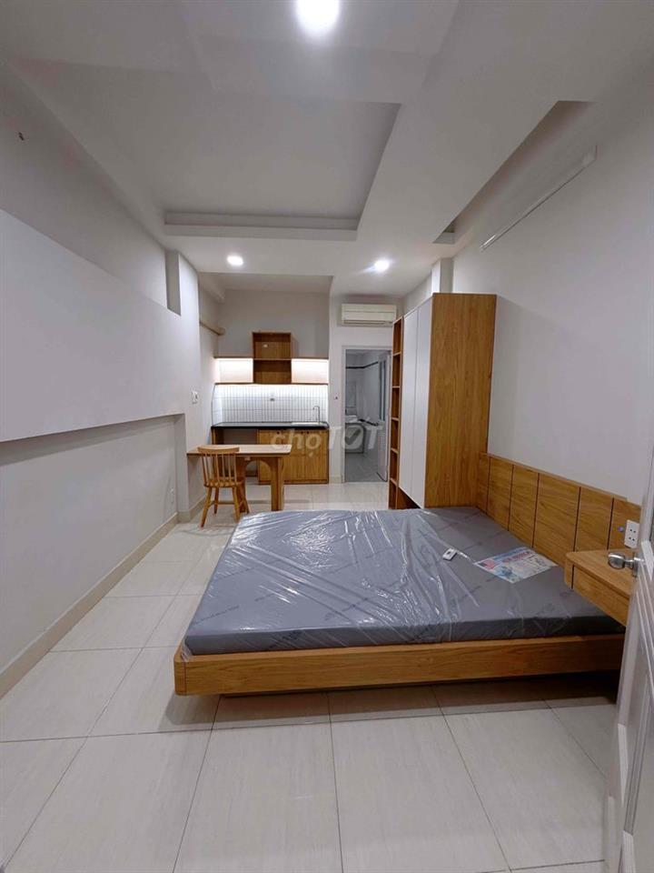 khai trương studio mới 100%