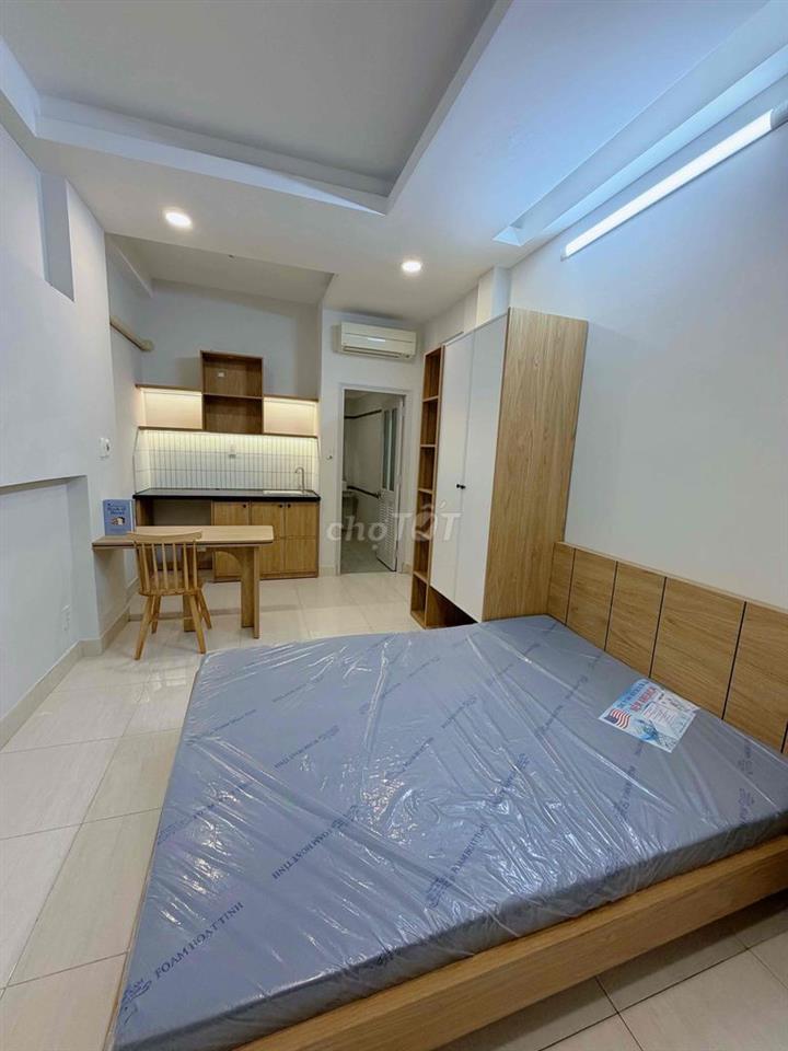 Studio 30m2 Trần Kế Xương , Vạn kiếp - Có giếng trời