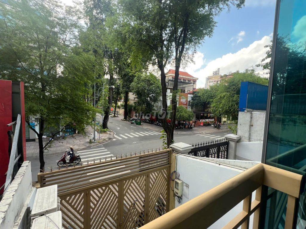Cho thuê nhà MT Võ Văn Tần Q3 - 210m² - 80 triệu - có thương lượng