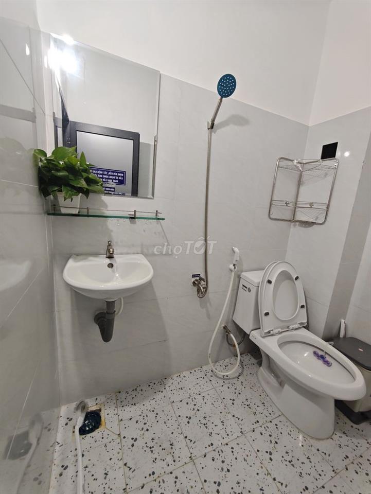 Ký túc xá Bình Thạnh - lanh quanh GTVT và Văn Lang, Hồng Bàng, Hutech