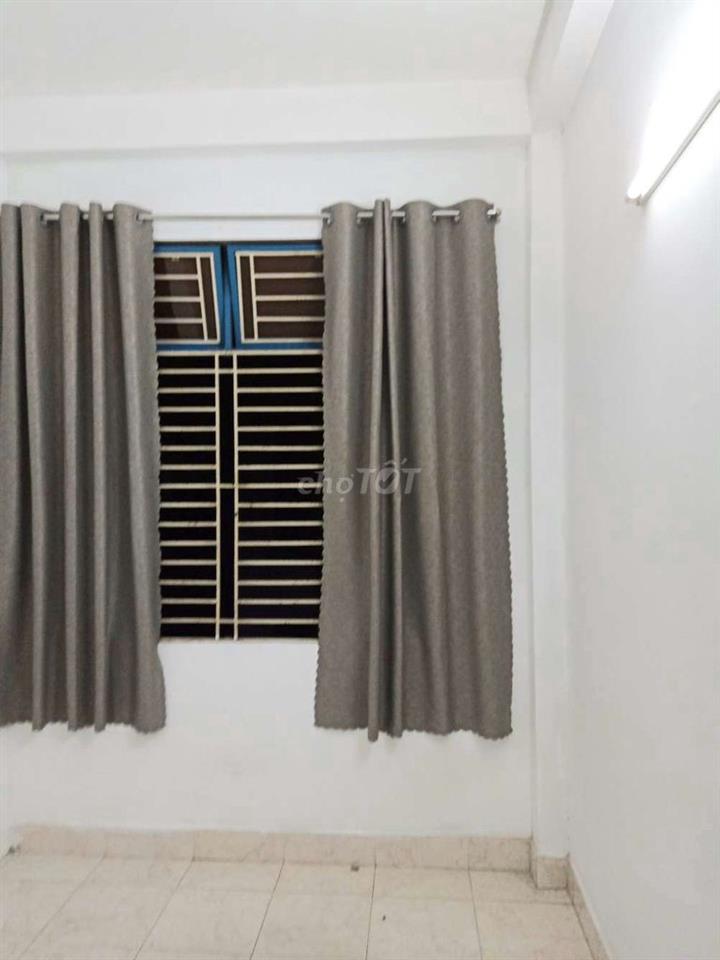 Phòng trọ giá rẻ gần chợ Bà Chiểu