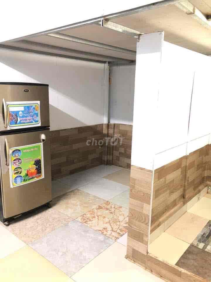 Phòng đẹp, máy lạnh, giá rất rẻ Bình Thạnh
