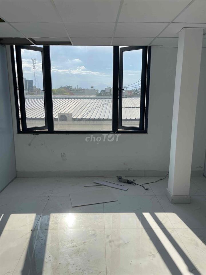 Phòng siêu đẹp, siêu rộng, gió lồng lộng như gió biển
