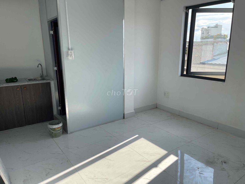 Phòng siêu đẹp, siêu rộng, gió lồng lộng như gió biển