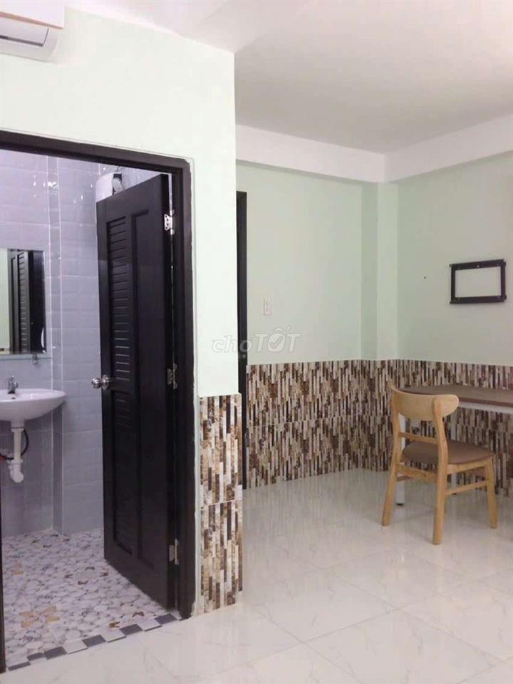 chỉ 4,4 Triệu Phòng- Full Nội Thất- Biệt Thự- Q.Bình Thạnh