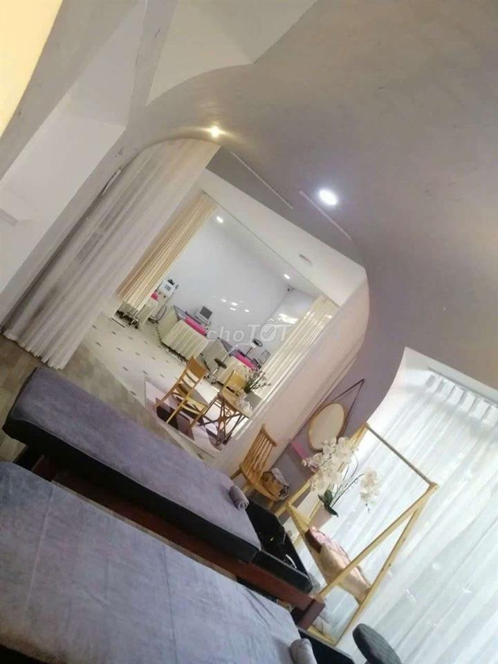 chỉ 4,6 Triệu- Phòng Full Nội Thất- Nhà Biệt Thự- T.T Quận Bình Thạnh