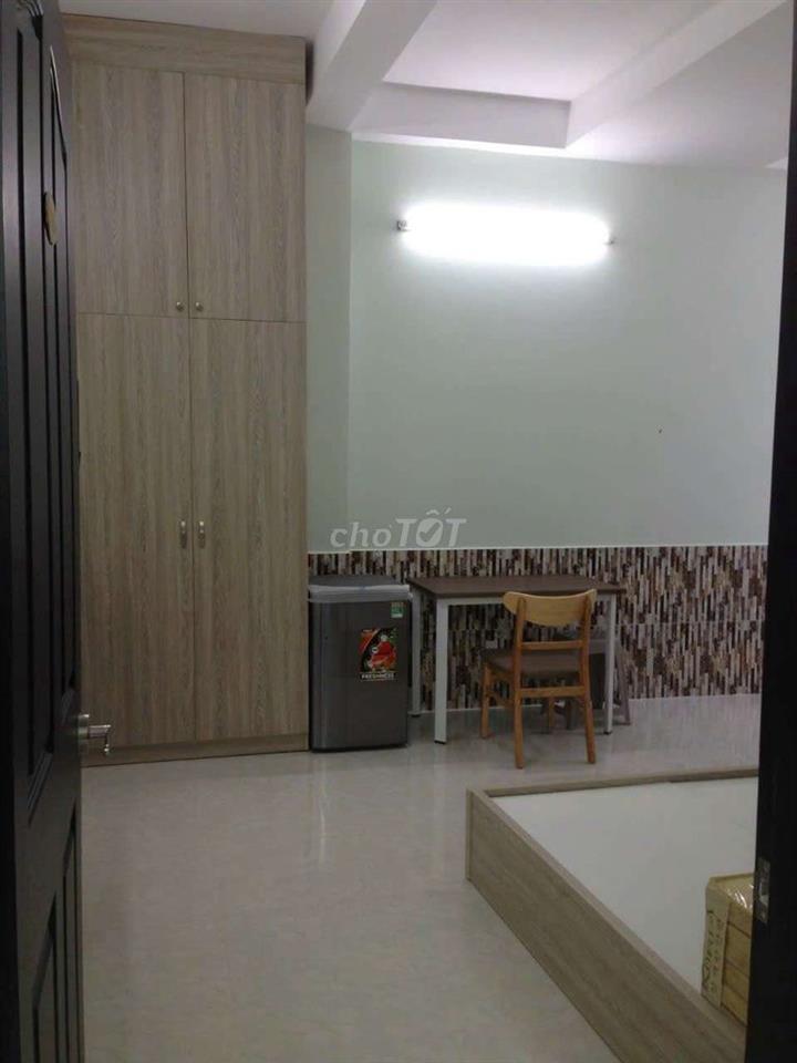chỉ 4,6 Triệu- Phòng Full Nội Thất- Nhà Biệt Thự- T.T Quận Bình Thạnh