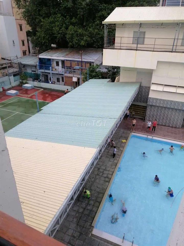 chỉ 22 triệu- Nhà nguyên căn(1 trệt+ 3 lầu+ 1 sân t) Trung Tâm- Q.1