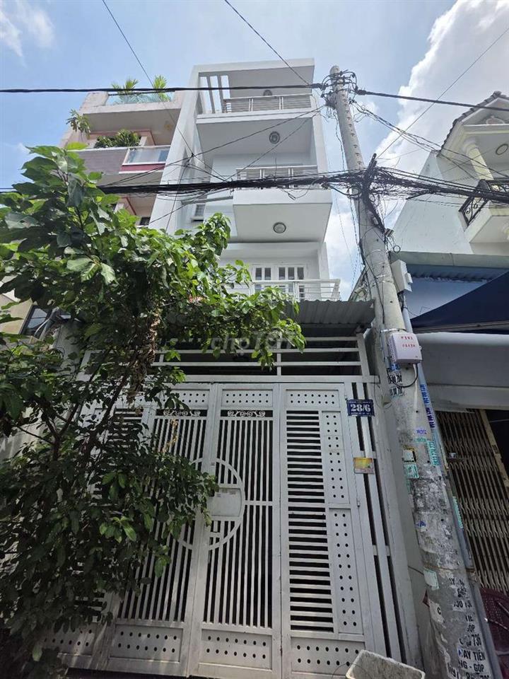 Nhà nguyên căn 28/6 ĐS 18 có 9 phòng có gác wc, máy lạnh 