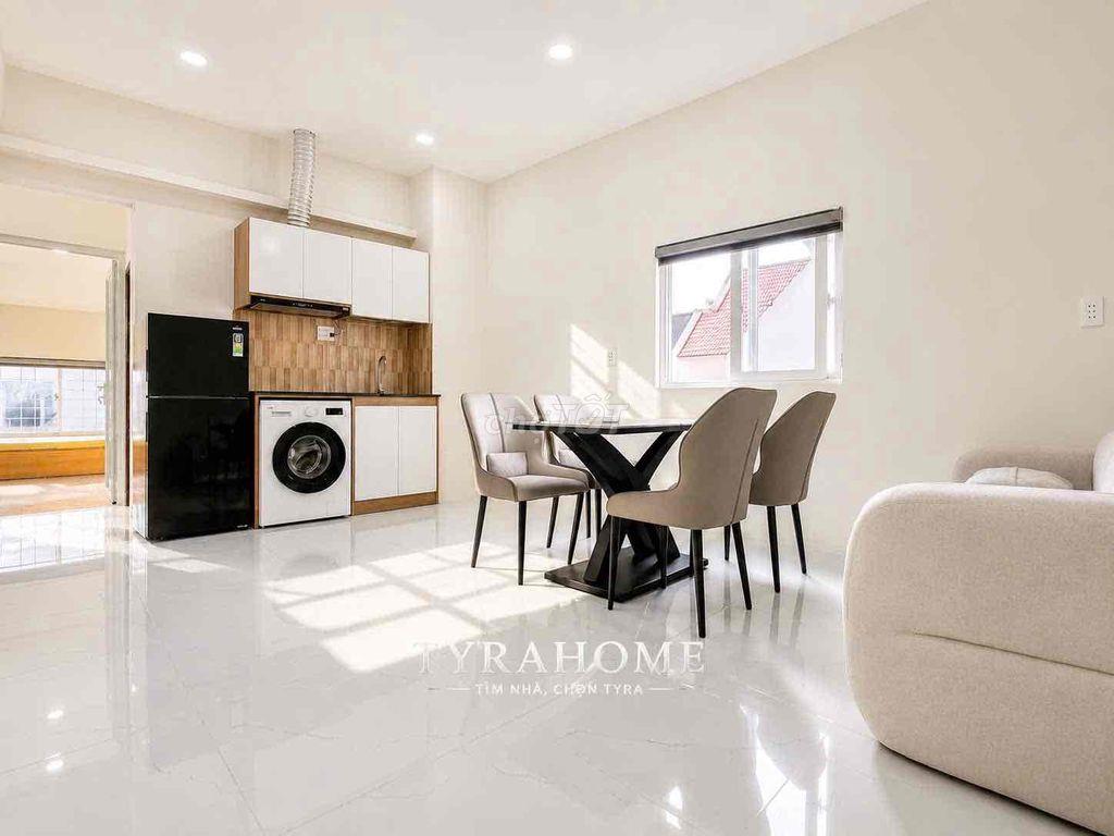 Penthouse 2PN 100m² Bạch Đằng Tân Bình | Ban Công Lớn | Gần Sân Ba