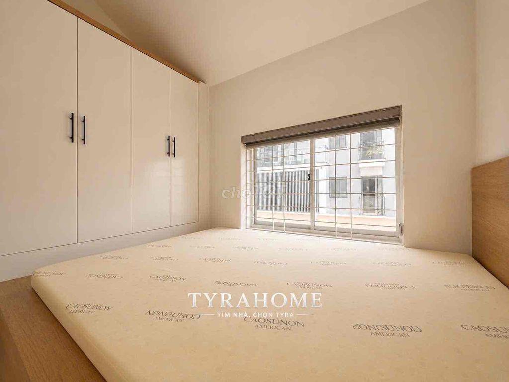 Penthouse 2PN 100m² Bạch Đằng Tân Bình | Ban Công Lớn | Gần Sân Ba