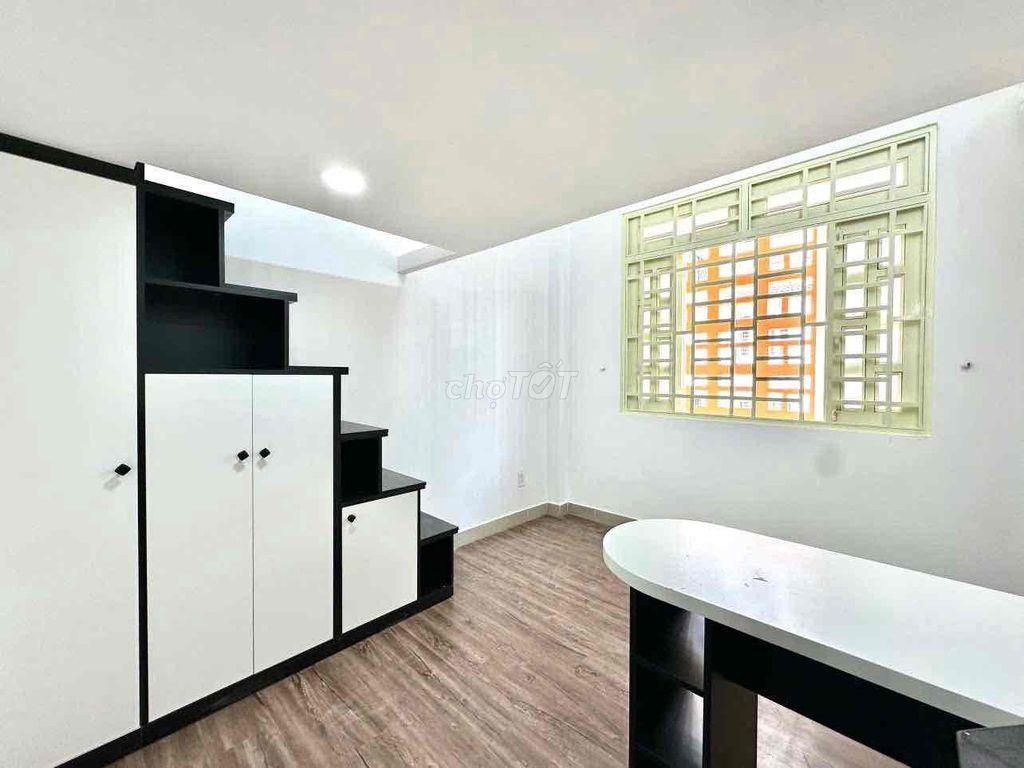 Duplex Ban Công 40m2 Bình Thạnh – Full Nội Thất – Ở 3 Người 3 Xe – 5tr