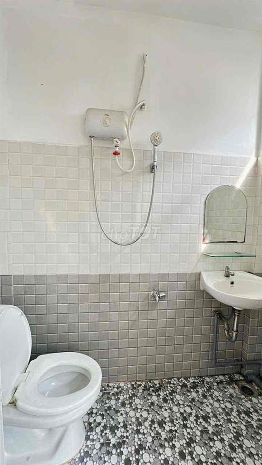 Duplex Ban Công 40m2 Bình Thạnh – Full Nội Thất – Ở 3 Người 3 Xe – 5tr