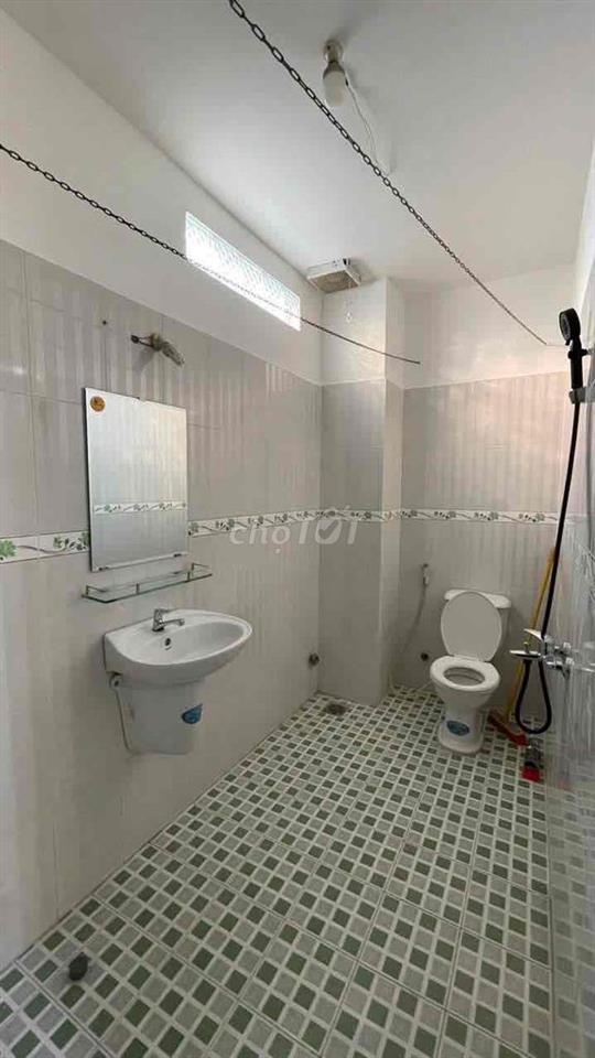 CHÍNH CHỦ Phòng CHỈ CHO NỮ THUÊ, yên tĩnh, giáp Q.1, tiện nghi