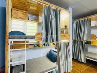 Ký Túc Xá - Sleepbox Hoàng Diệu Phú Nhuận , đối diện ĐH Kinh Tế (đi bộ